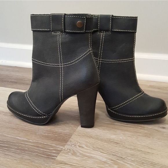 Shoes - Ankle Boots
